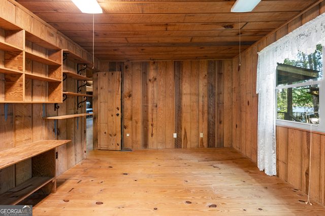30 Peachtree Drive, Sharpsburg, GA 30277