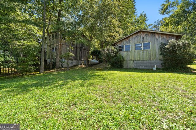 30 Peachtree Drive, Sharpsburg, GA 30277