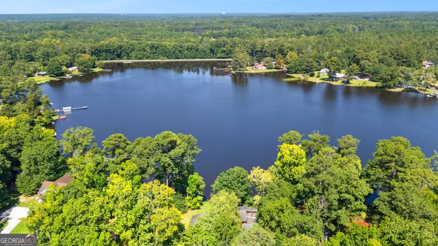 30 Peachtree Drive, Sharpsburg, GA 30277