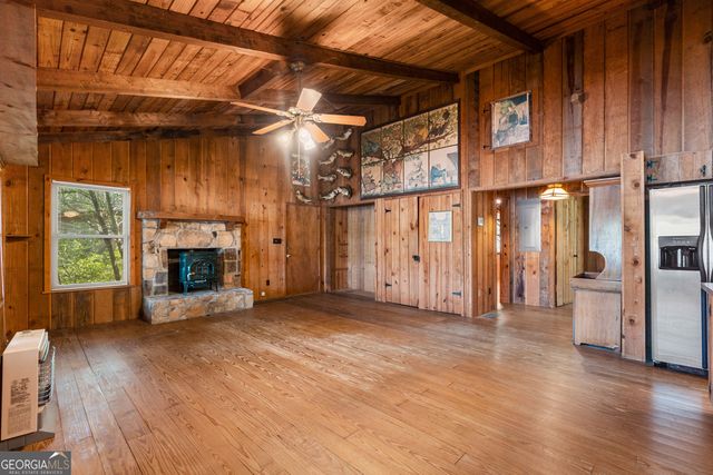 30 Peachtree Drive, Sharpsburg, GA 30277