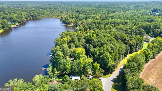 30 Peachtree Drive, Sharpsburg, GA 30277