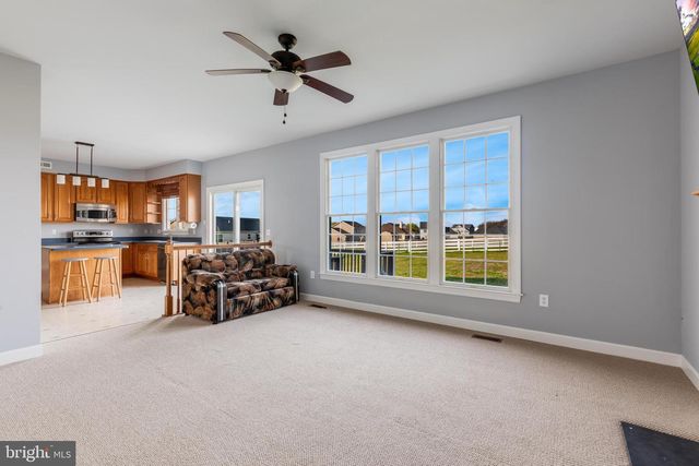 13609 HALIFAX DR, Hagerstown, MD 21742