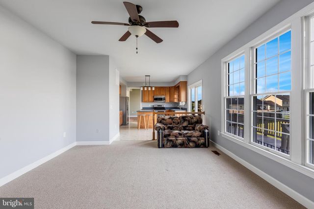 13609 HALIFAX DR, Hagerstown, MD 21742