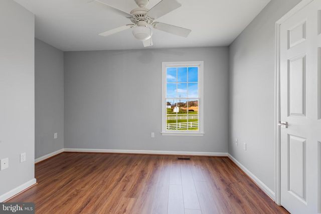 13609 HALIFAX DR, Hagerstown, MD 21742