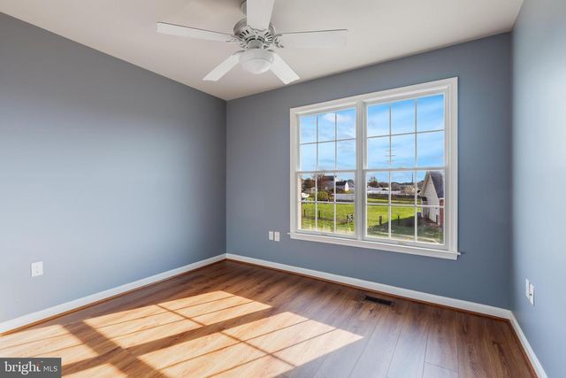 13609 HALIFAX DR, Hagerstown, MD 21742