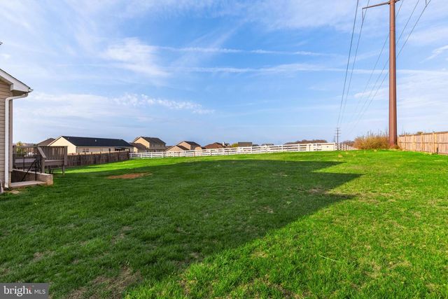 13609 HALIFAX DR, Hagerstown, MD 21742