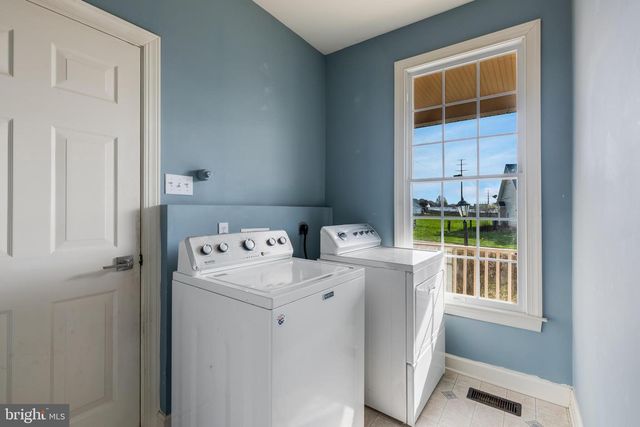 13609 HALIFAX DR, Hagerstown, MD 21742