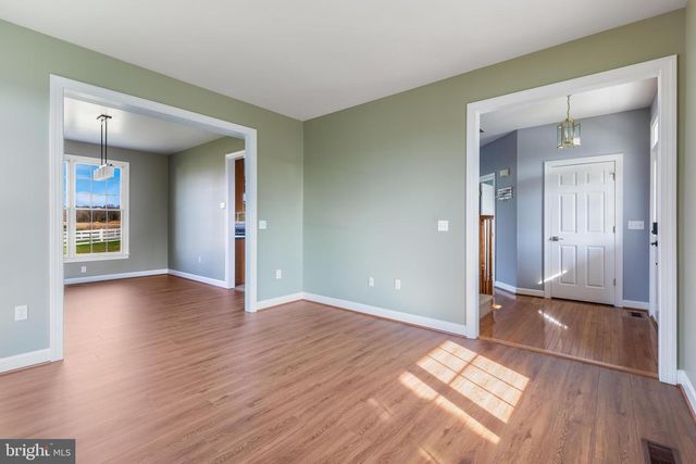 13609 HALIFAX DR, Hagerstown, MD 21742
