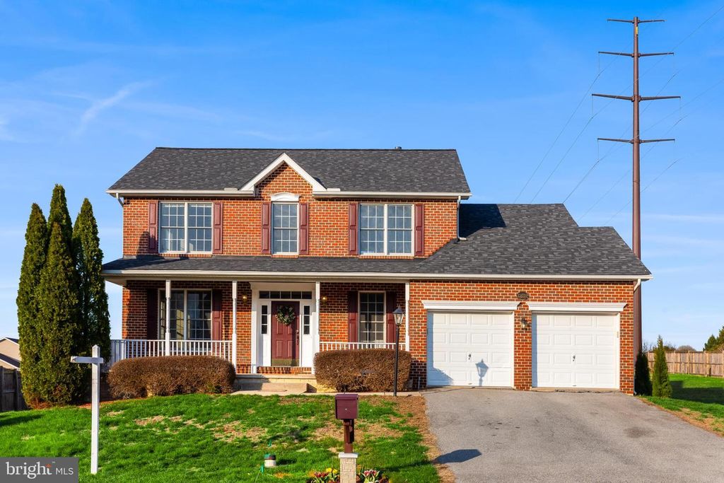 Image 1 of property listing at 13609 HALIFAX DR, Hagerstown, MD 21742