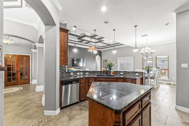 8245 Rock Crest Dr, Corpus Christi, TX 78414