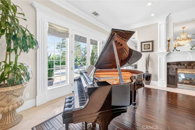 41515 Via Del Monte, Temecula, CA 92592
