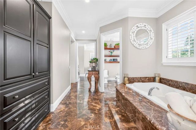41515 Via Del Monte, Temecula, CA 92592