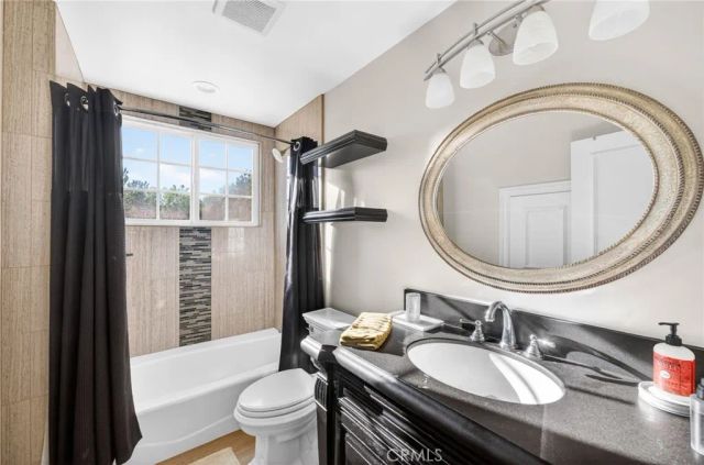 41515 Via Del Monte, Temecula, CA 92592