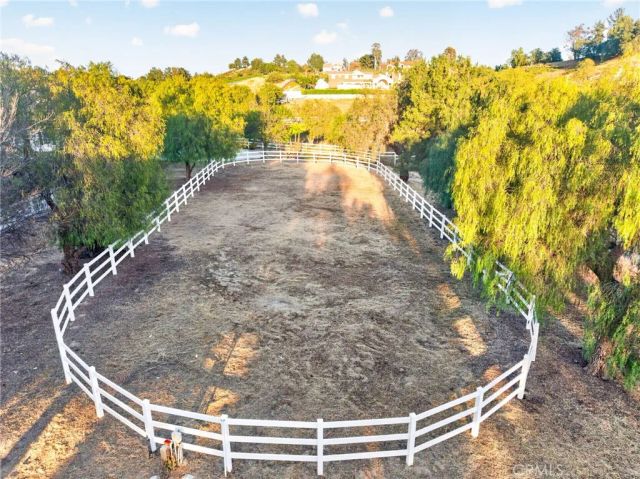 41515 Via Del Monte, Temecula, CA 92592