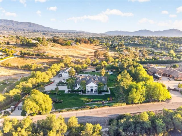 41515 Via Del Monte, Temecula, CA 92592