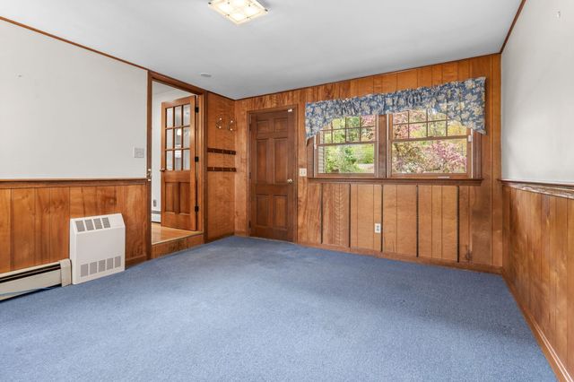 5 Courtland Drive, Merrimack, NH 03054
