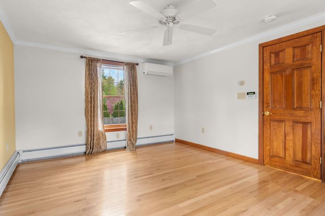 5 Courtland Drive, Merrimack, NH 03054