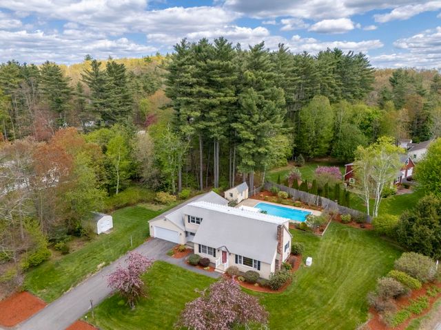 5 Courtland Drive, Merrimack, NH 03054