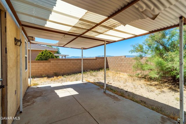 42955 Carpenter Drive, Lancaster, CA 93535