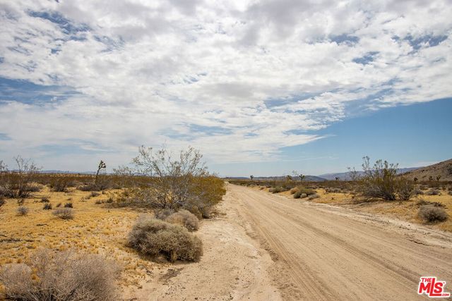 60676 Campanula Street, Joshua Tree, CA 92252