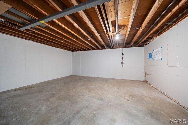 542 White Rose Lane, Olivette, MO 63132