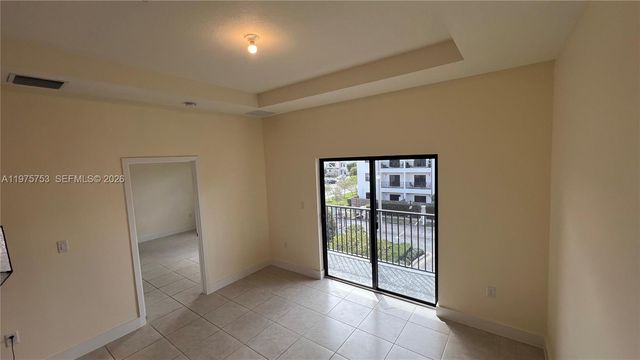 7915 NW 104th Ave 33, Doral, FL 33178