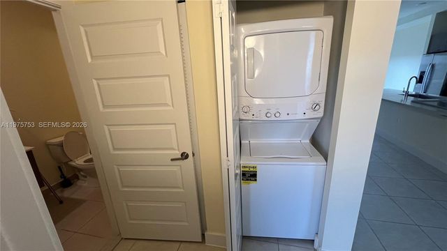 7915 NW 104th Ave 33, Doral, FL 33178