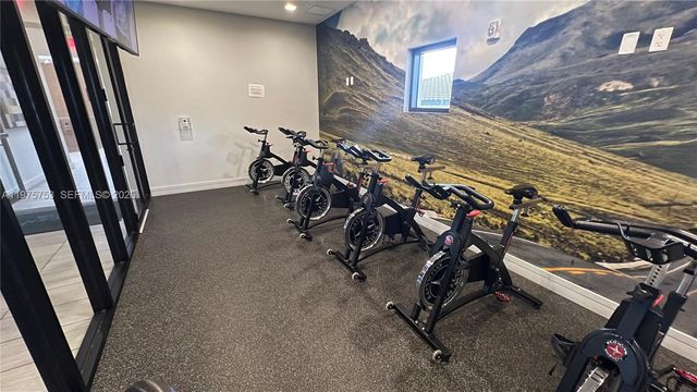 7915 NW 104th Ave 33, Doral, FL 33178