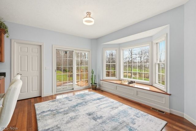 317 E Edinburgh Drive, Highland Heights, OH 44143