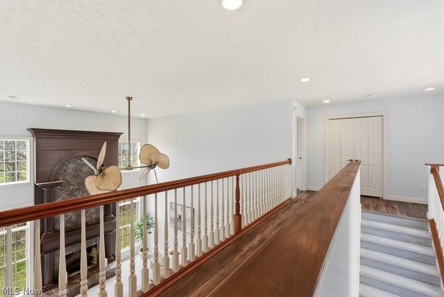 317 E Edinburgh Drive, Highland Heights, OH 44143