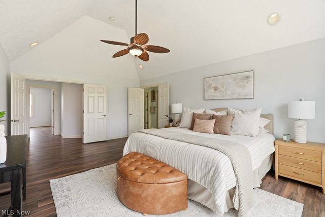 317 E Edinburgh Drive, Highland Heights, OH 44143