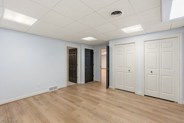 317 E Edinburgh Drive, Highland Heights, OH 44143