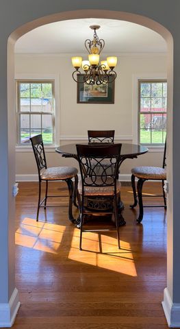 926 E University Street, Springfield, MO 65807