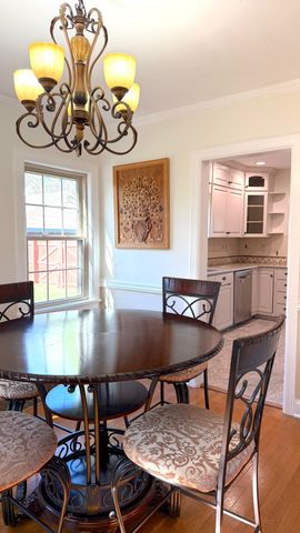 926 E University Street, Springfield, MO 65807