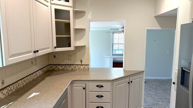 926 E University Street, Springfield, MO 65807