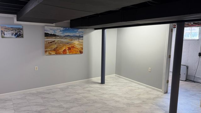 926 E University Street, Springfield, MO 65807