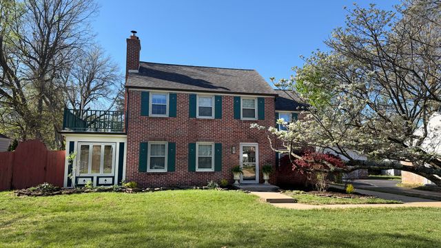 926 E University Street, Springfield, MO 65807