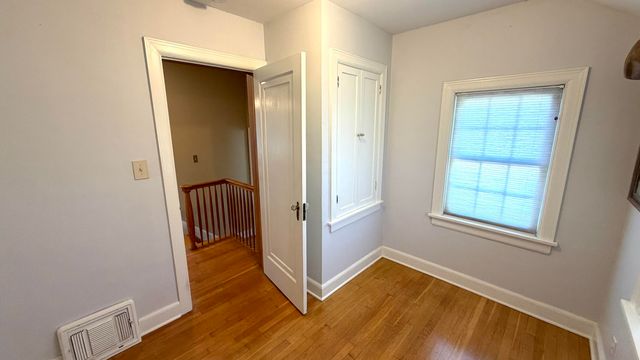 926 E University Street, Springfield, MO 65807