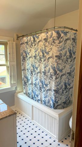 926 E University Street, Springfield, MO 65807