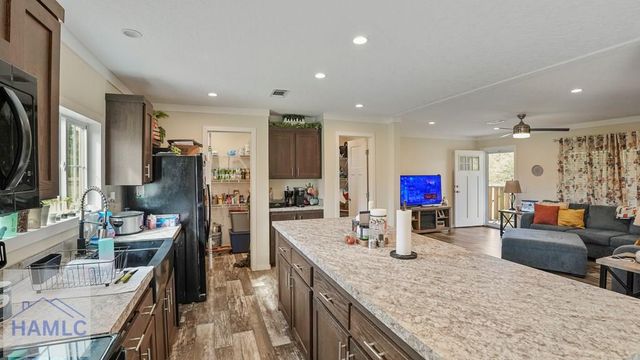 4106 Old Screven Road, Jesup, GA 31546