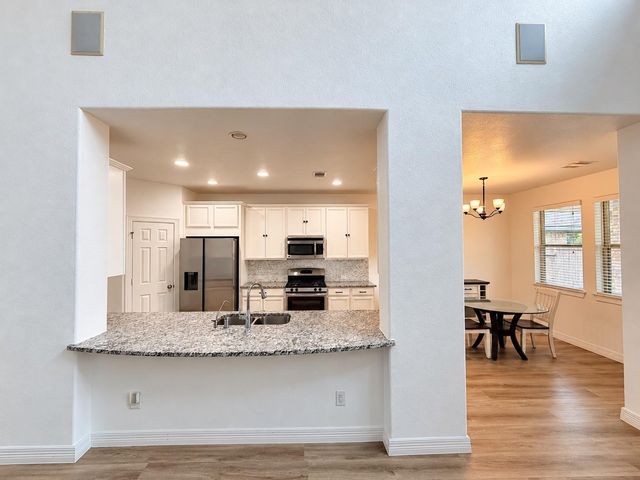 17223 Fable Springs Lane, Cypress, TX 77433