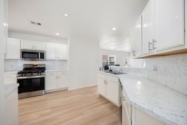 5038 Natchez Ridge Court, Katy, TX 77449