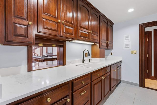 143 High Ridge Road, Manchester, NH 03104