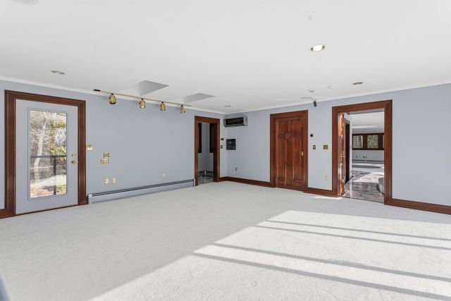 143 High Ridge Road, Manchester, NH 03104