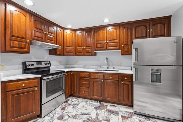 143 High Ridge Road, Manchester, NH 03104