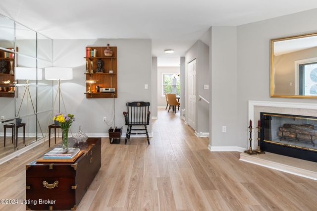 638 S 2nd St, 1, Louisville, KY 40202