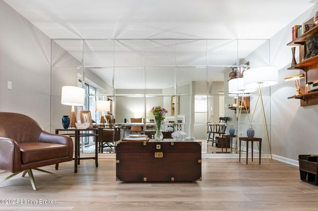 638 S 2nd St, 1, Louisville, KY 40202