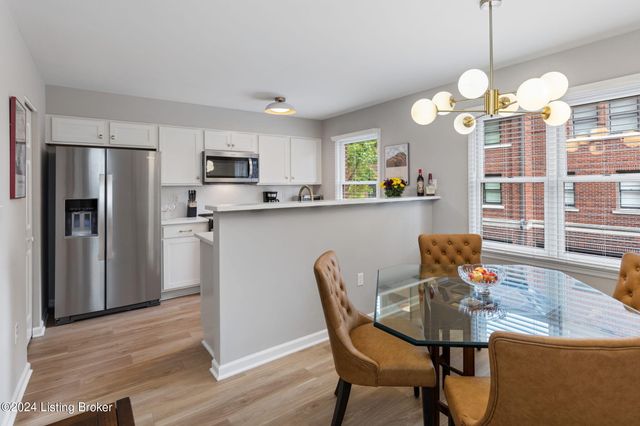 638 S 2nd St, 1, Louisville, KY 40202