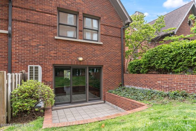 638 S 2nd St, 1, Louisville, KY 40202