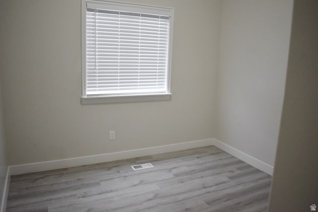 112 W CRYSTAL BAY DR, Stansbury Park, UT 84074